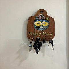 Wooden key holder with the beautiful art Wooden key holder with the beautiful art